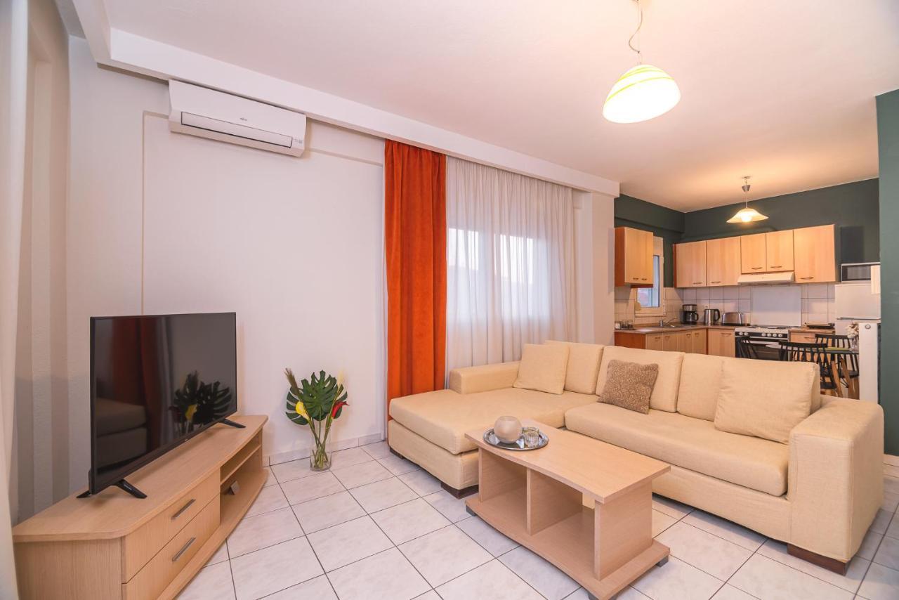 Likehome Apartments Orestiás Buitenkant foto