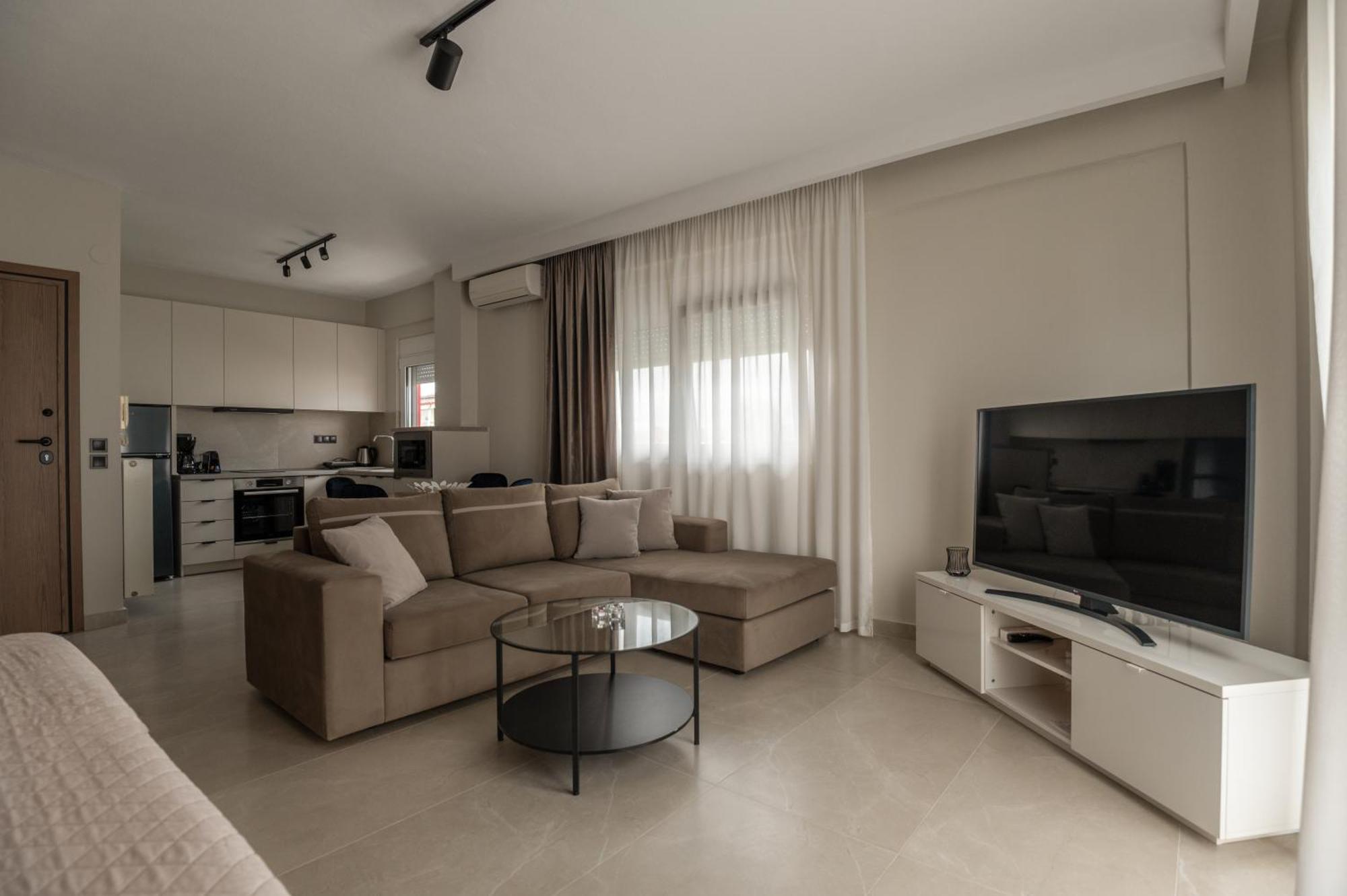 Likehome Apartments Orestiás Buitenkant foto